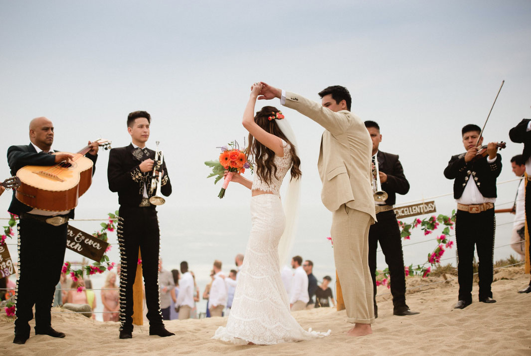 beachfront-wedding-vows