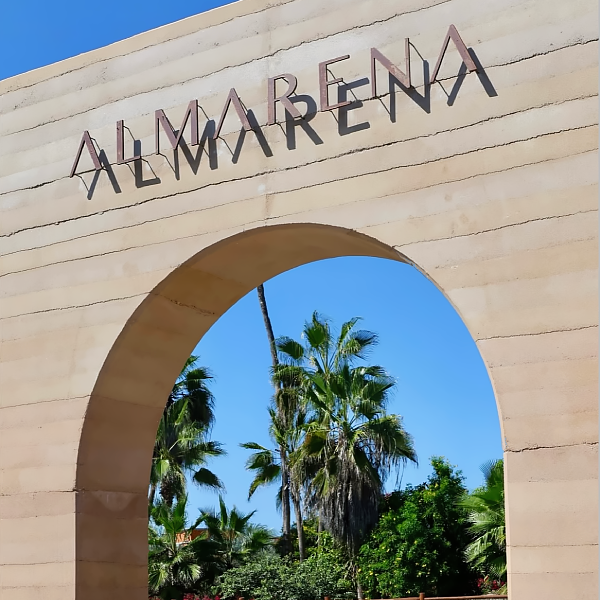 Mother’s-Day-Pilates-&-Prosecco